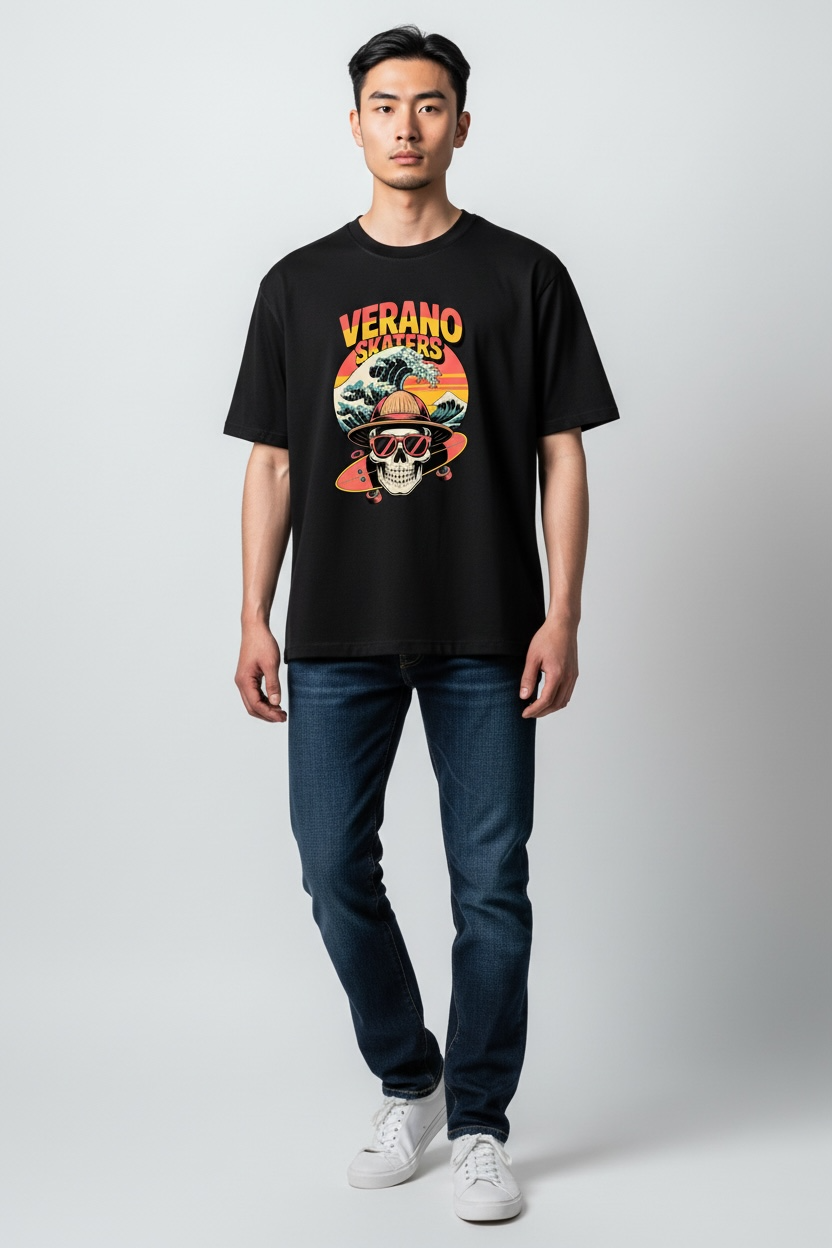 "VERANO SKATERS" Sunset Graphic Oversized Tee – Black