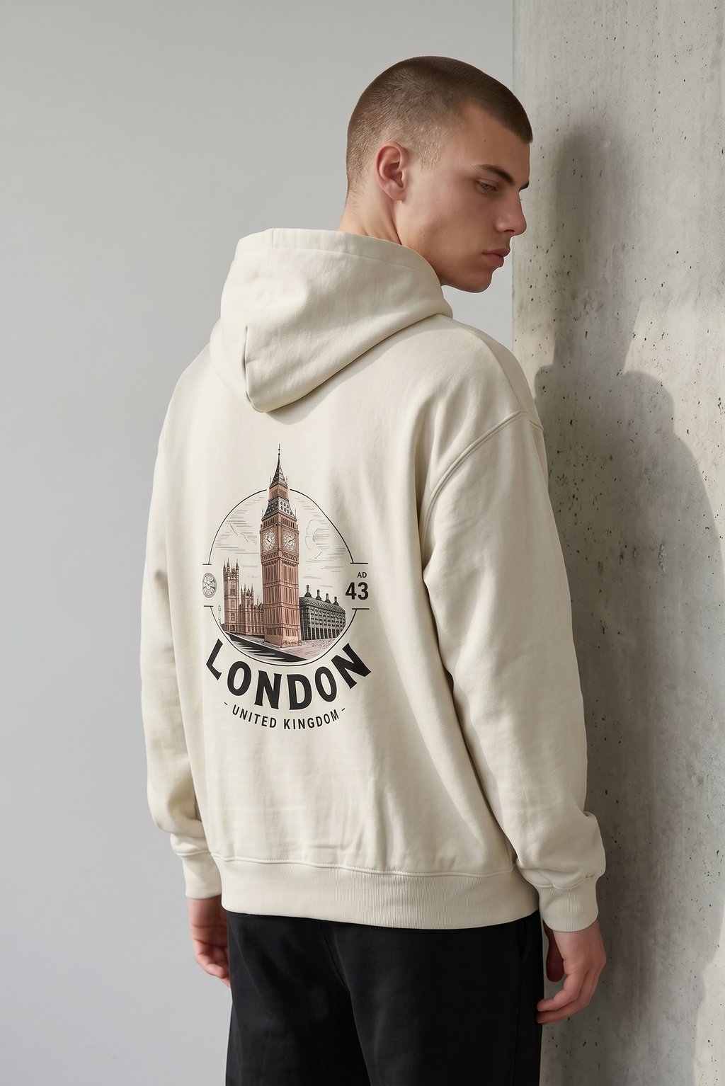 London City '43 Box-Fit Hoodie in Stone